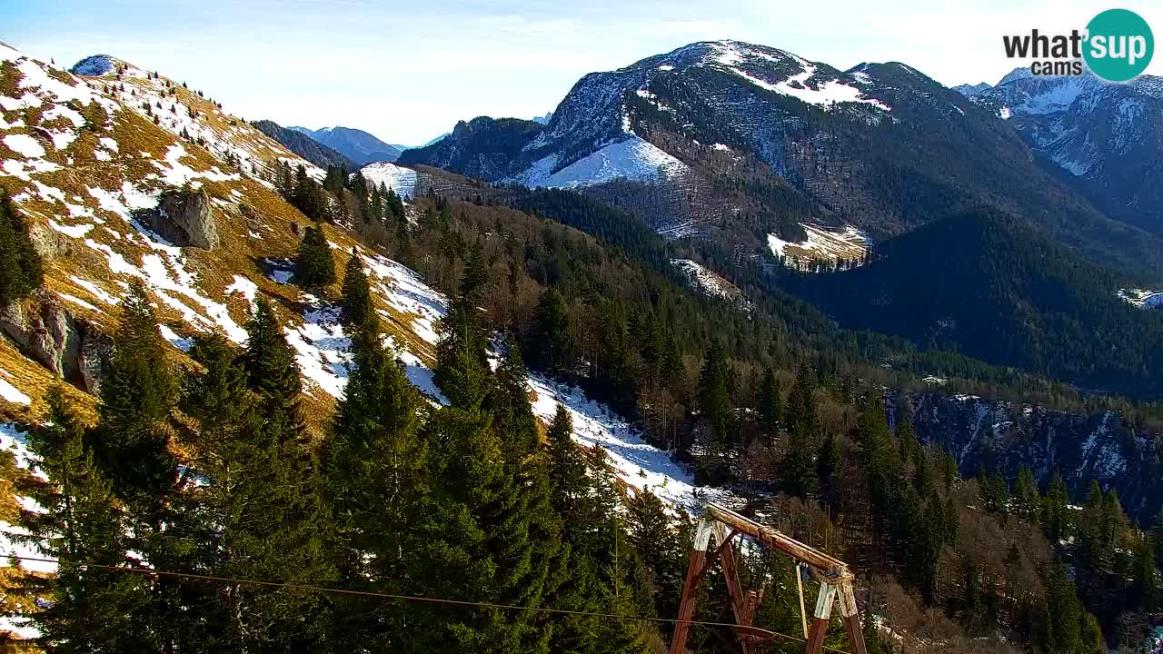 Spletna kamera Koča na Golici (1582 m) – Jesenice