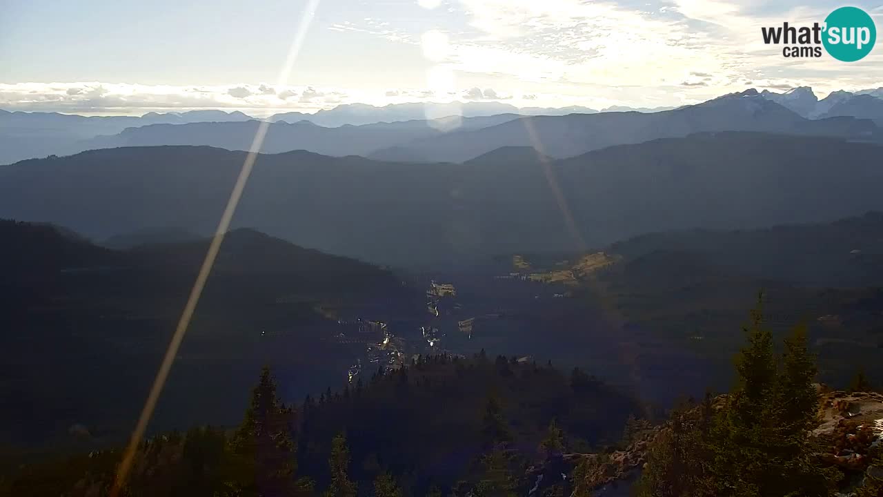Spletna kamera Koča na Golici (1582 m) – Jesenice