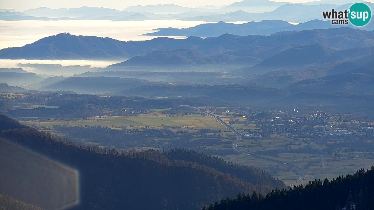 Spletna kamera Koča na Golici (1582 m) – Jesenice