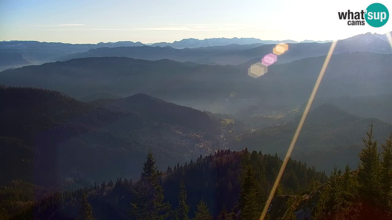 Spletna kamera Koča na Golici (1582 m) – Jesenice