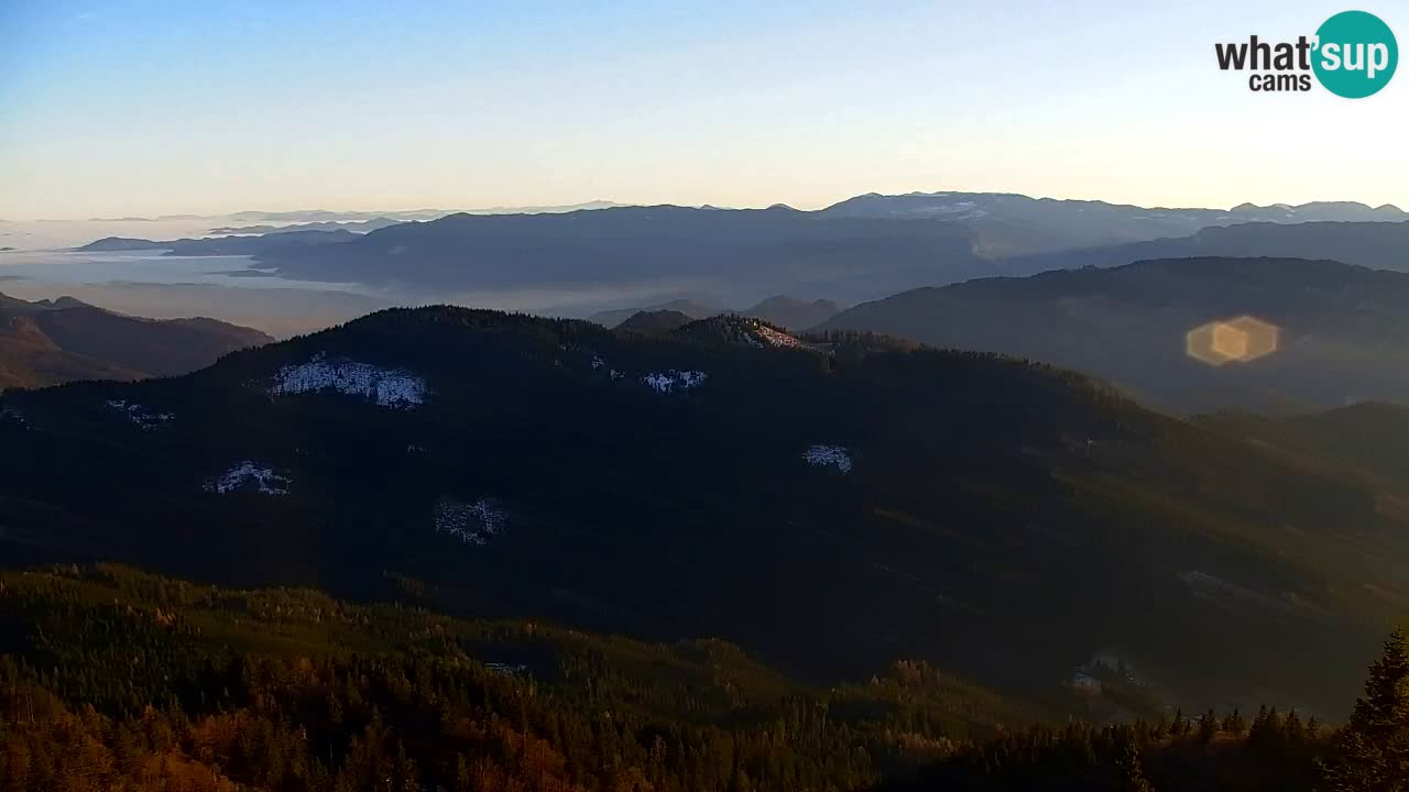 Spletna kamera Koča na Golici (1582 m) – Jesenice