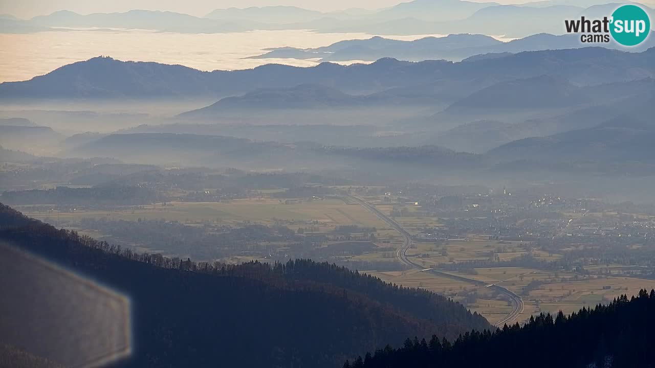 Koča na Golici Webcam (1582 m) – Slowenien
