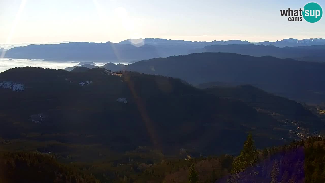 Koča na Golici Webcam (1582 m) – Slowenien