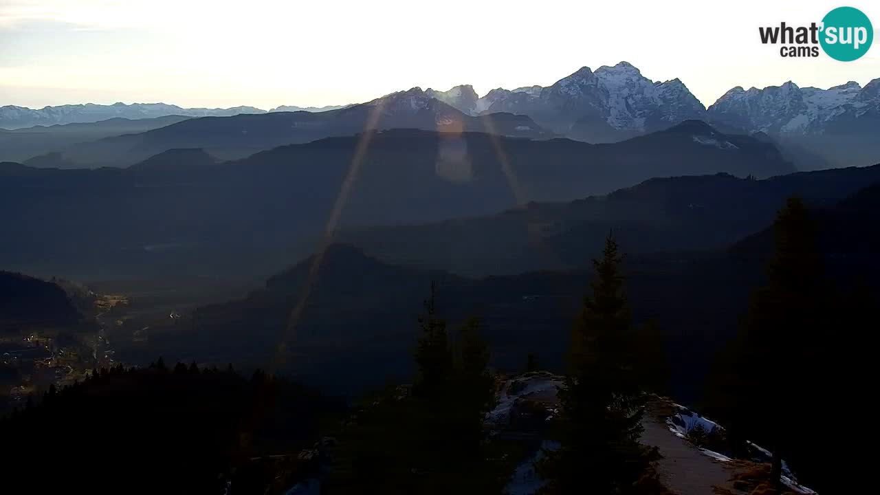 Webcam Koča na Golici (1582 m) – Slovenia