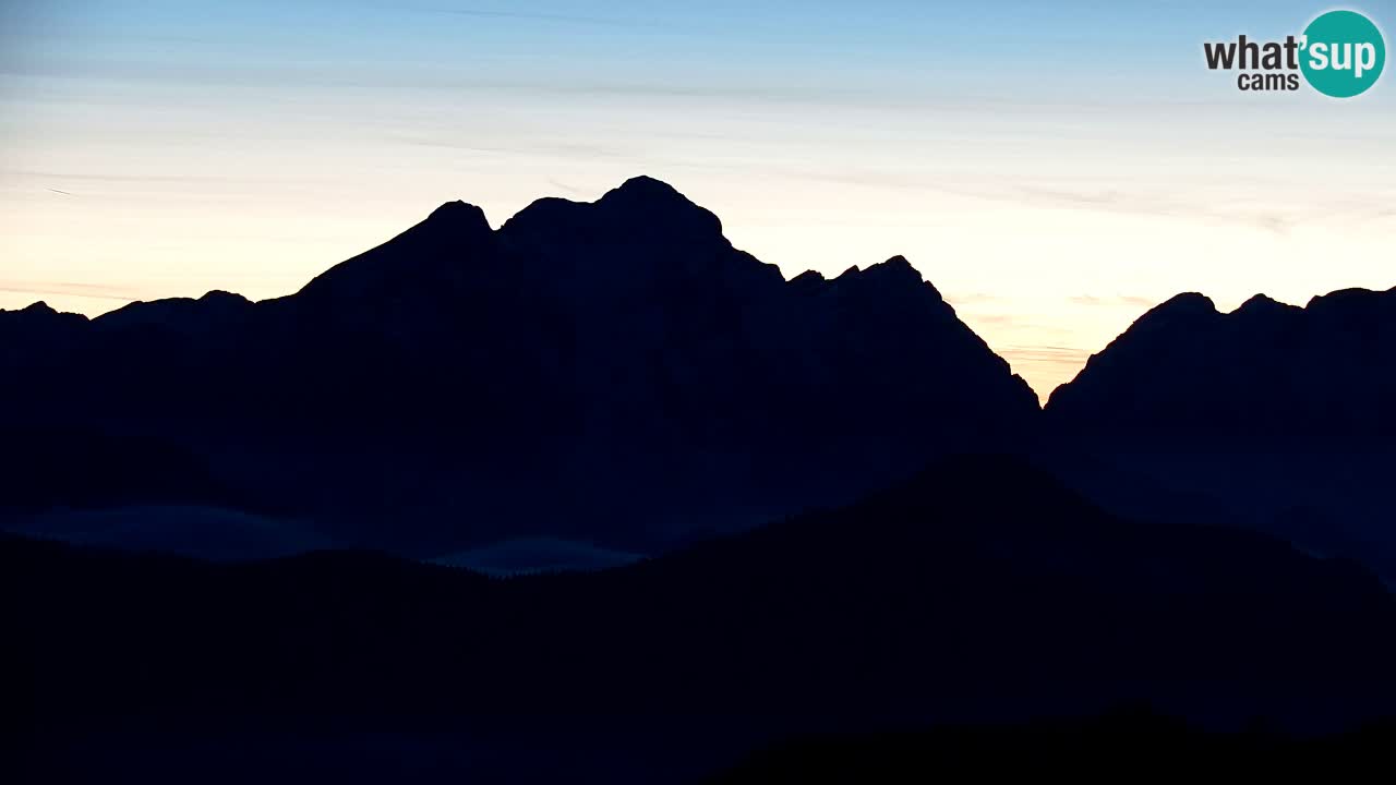 Spletna kamera Koča na Golici (1582 m) – Jesenice
