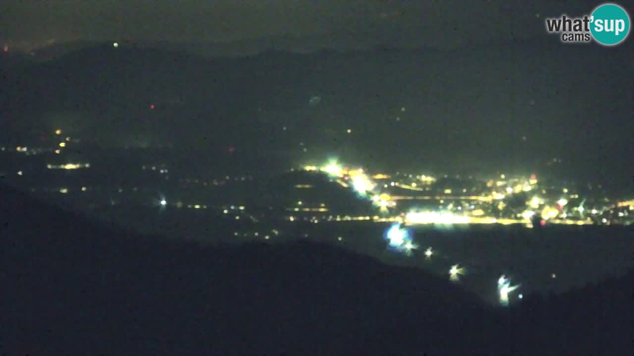 Spletna kamera Koča na Golici (1582 m) – Jesenice