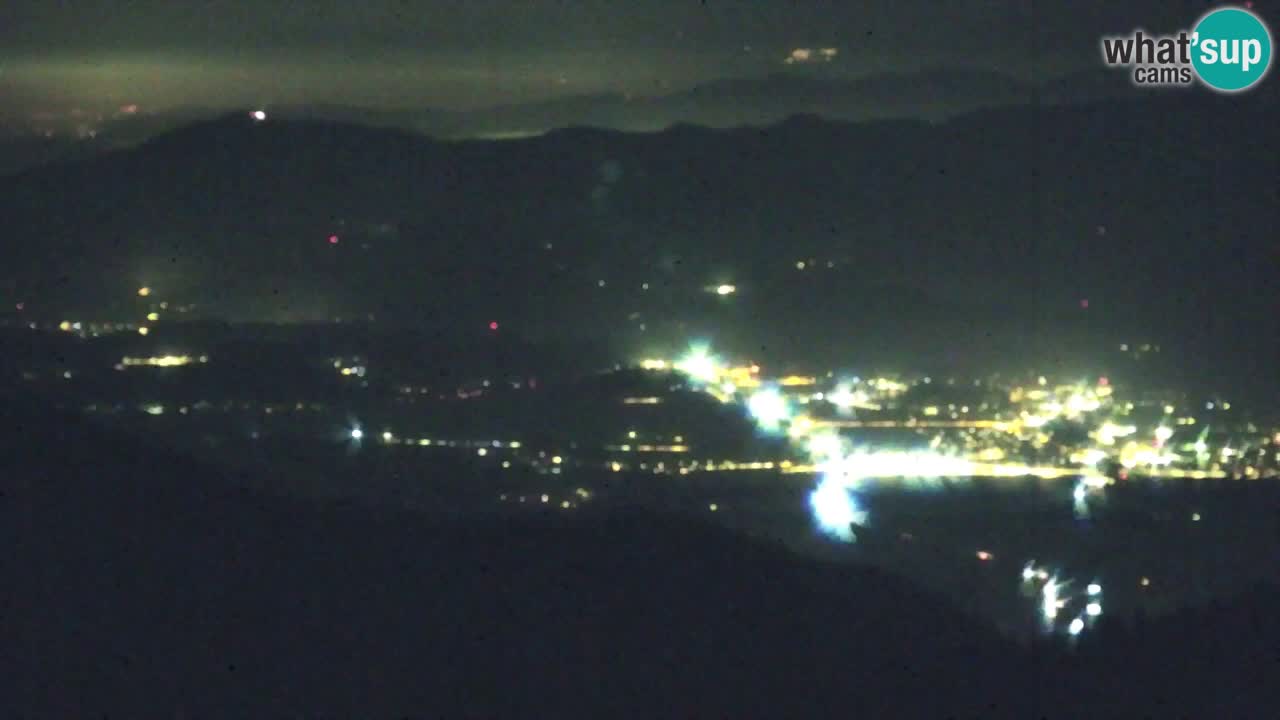 Spletna kamera Koča na Golici (1582 m) – Jesenice