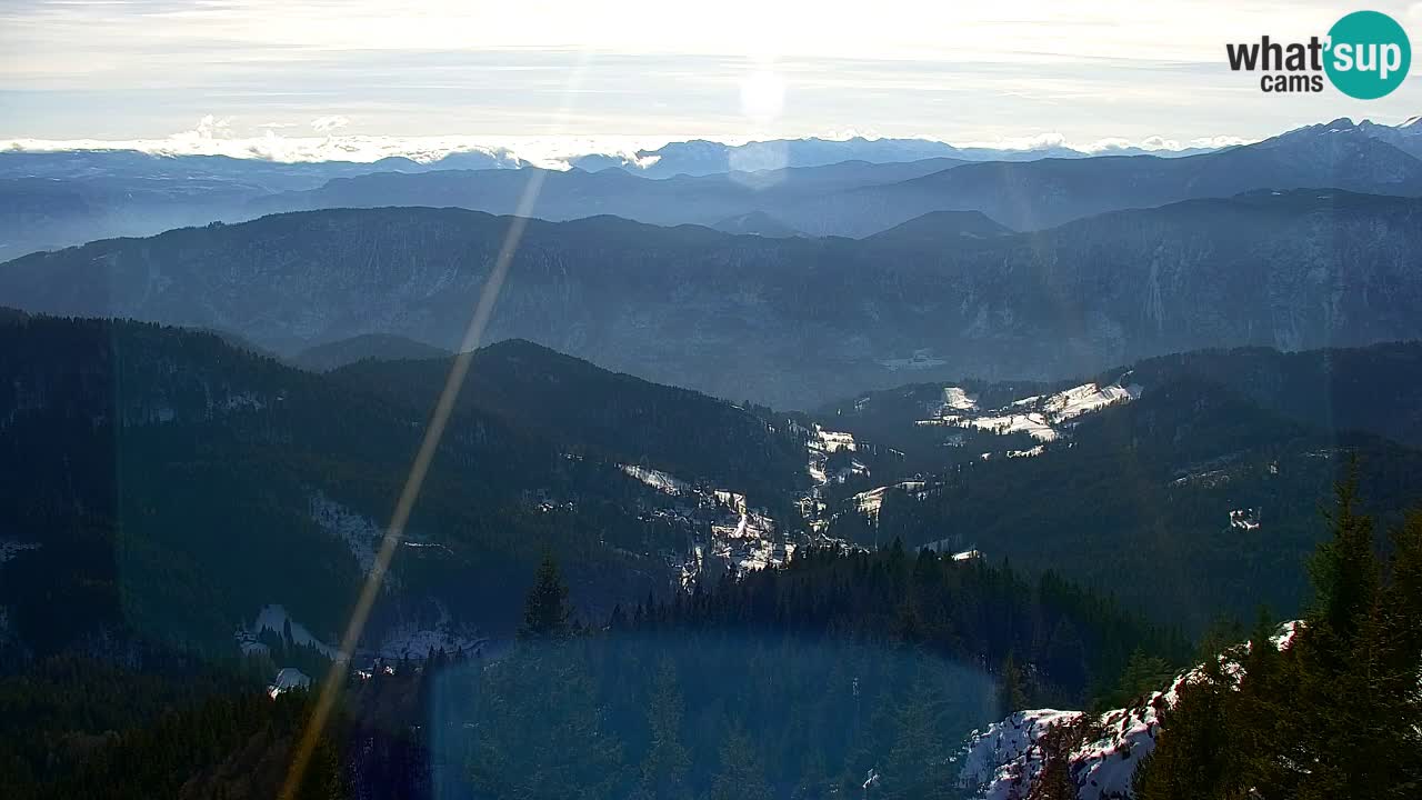 Spletna kamera Koča na Golici (1582 m) – Jesenice