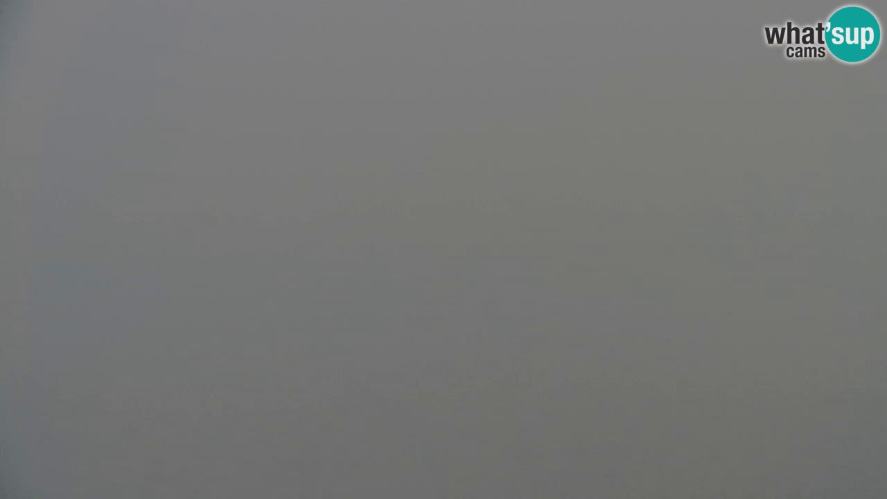 Spletna kamera Koča na Golici (1582 m) – Jesenice