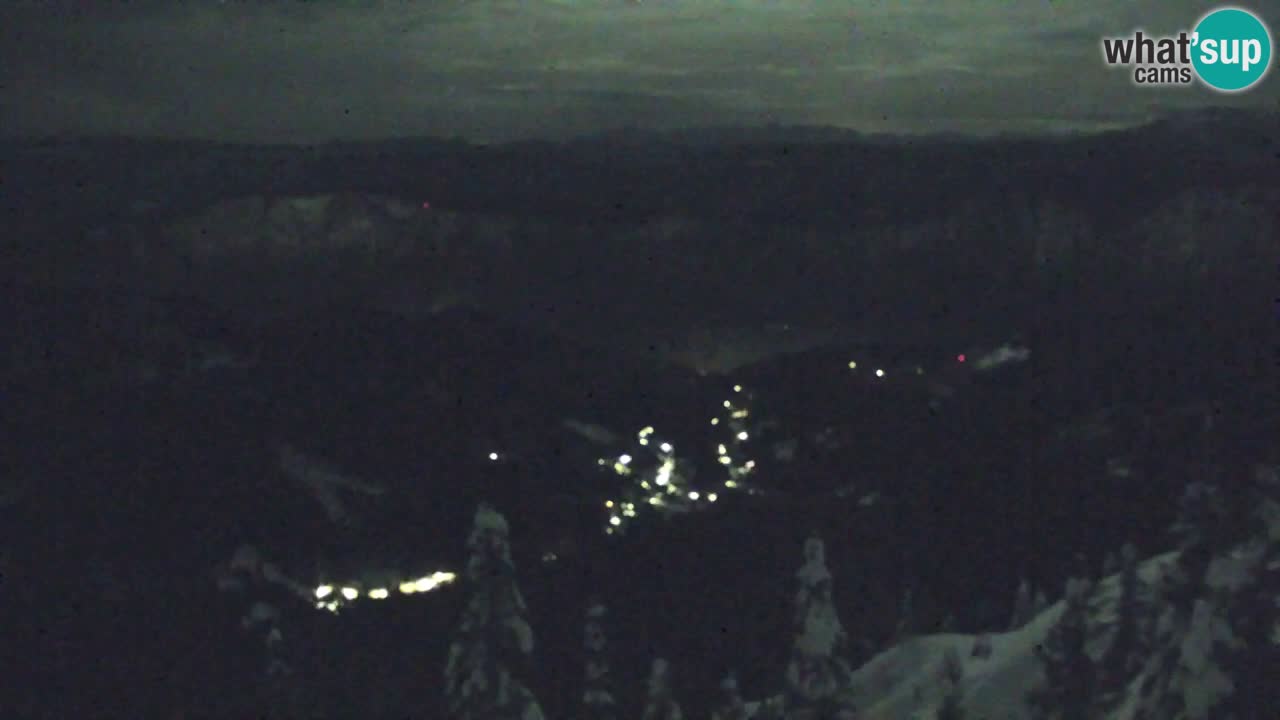 Spletna kamera Koča na Golici (1582 m) – Jesenice