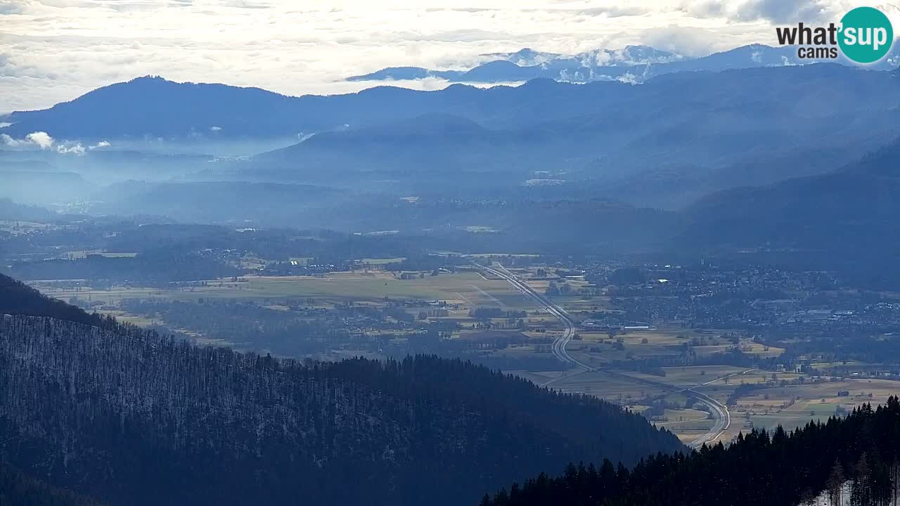 Spletna kamera Koča na Golici (1582 m) – Jesenice