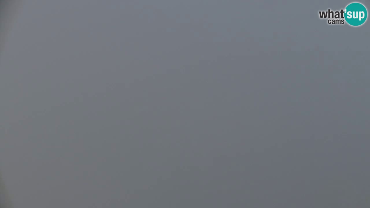 Spletna kamera Koča na Golici (1582 m) – Jesenice