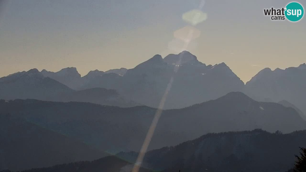 Webcam na Golici – Baita di montagna (1582 m) – Slovenia