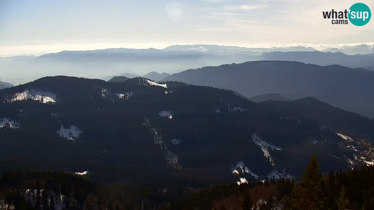 Koča na Golici Webcam (1582 m) – Slowenien