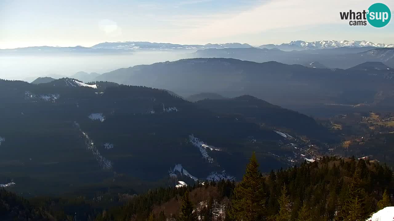 Spletna kamera Koča na Golici (1582 m) – Jesenice