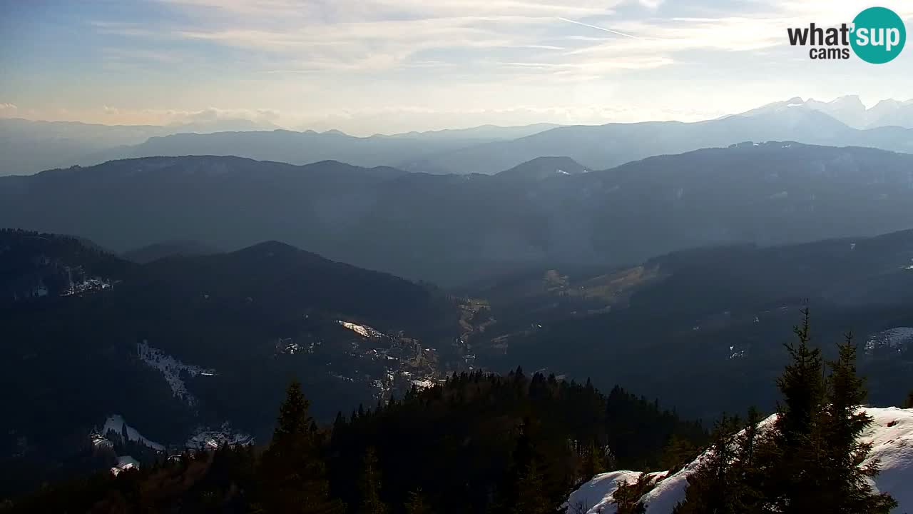 Spletna kamera Koča na Golici (1582 m) – Jesenice