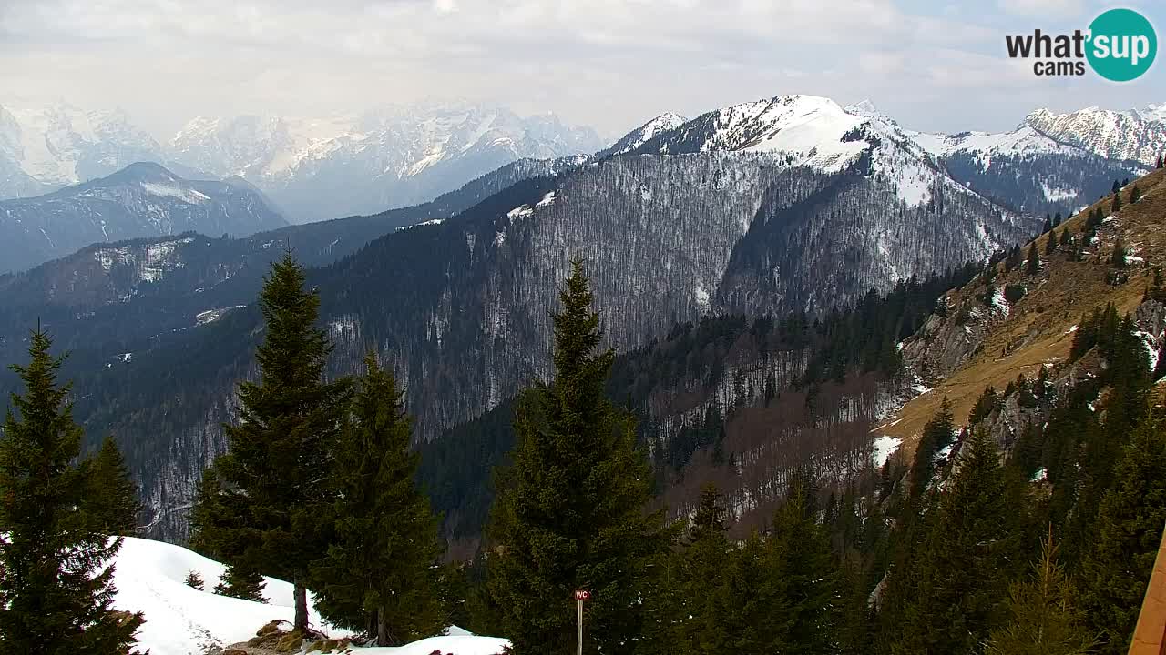Webcam na Golici – Baita di montagna (1582 m) – Slovenia