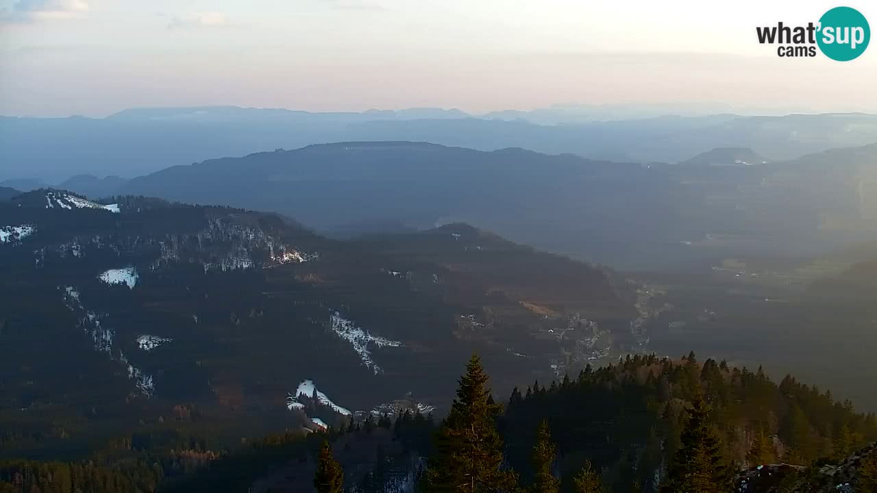 Web kamera Koča na Golici (1582 m) – Slovenija