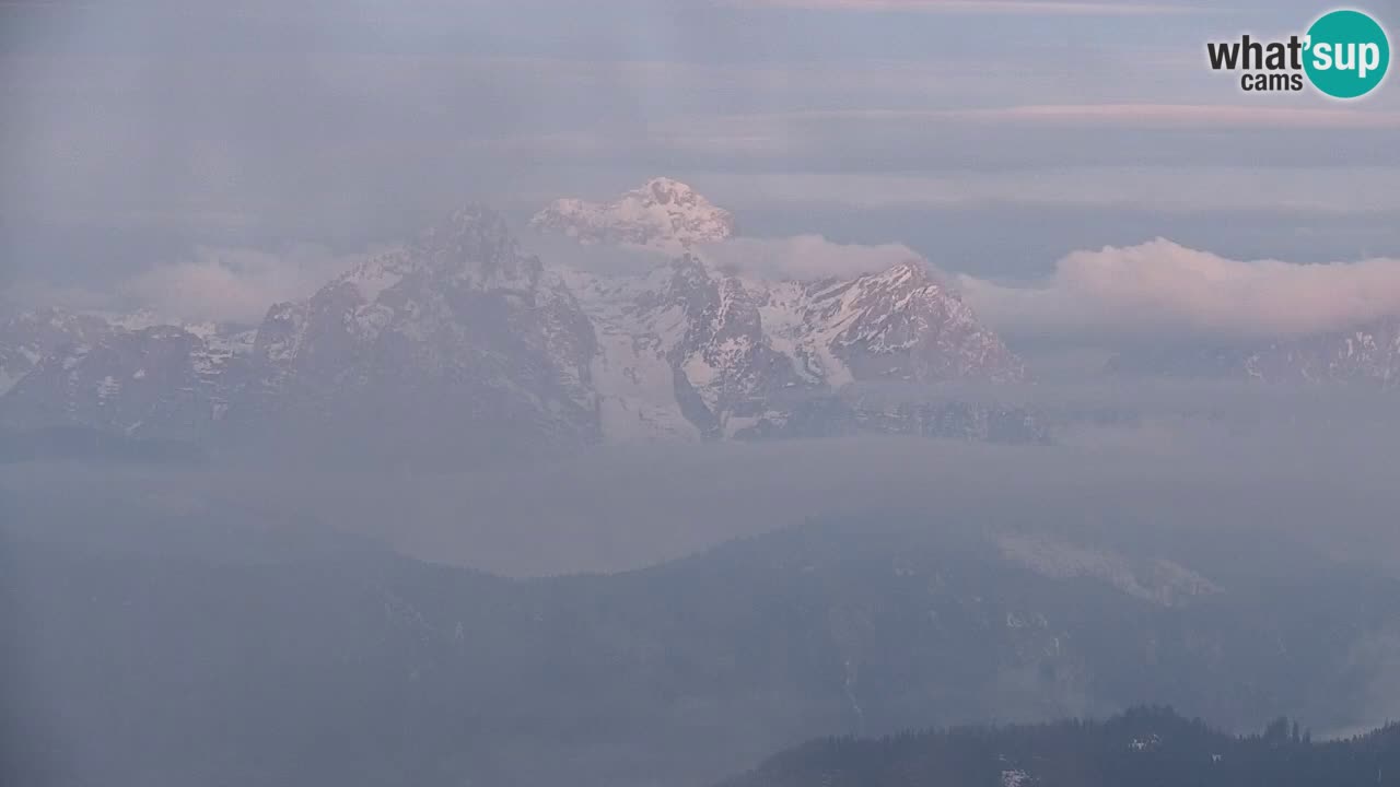Koča na Golici Webcam (1582 m) – Slowenien