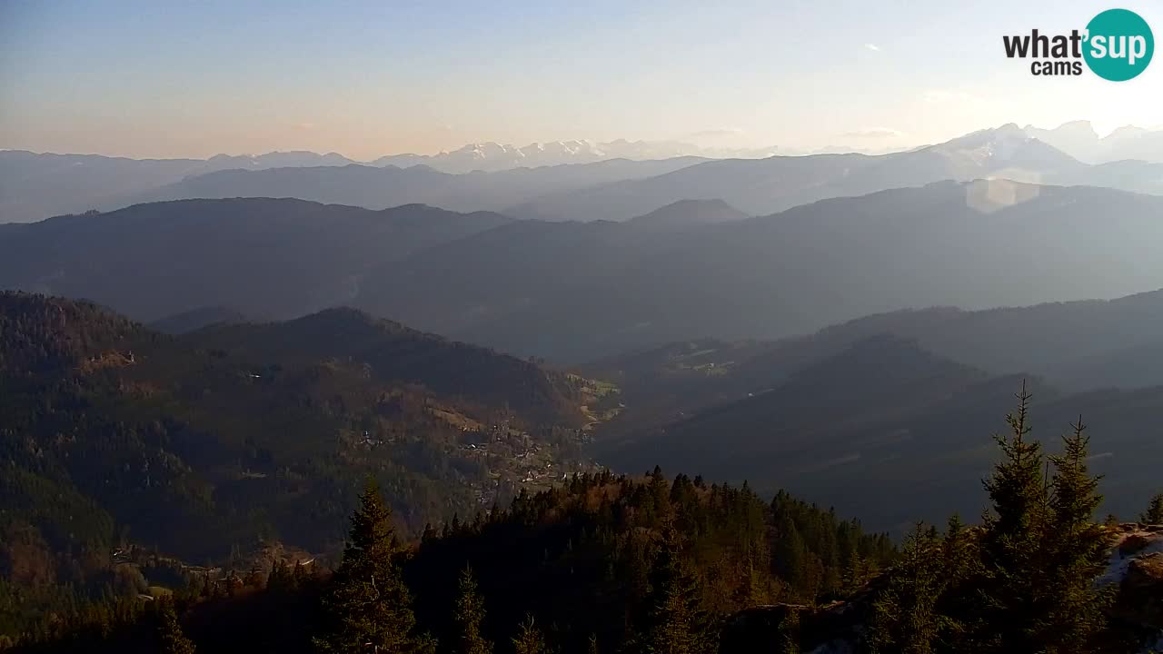 Koča na Golici Webcam (1582 m) – Slowenien