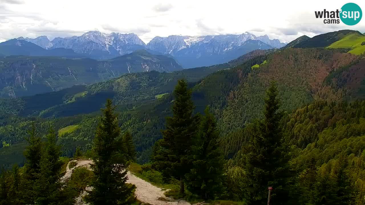 Spletna kamera Koča na Golici (1582 m) – Jesenice