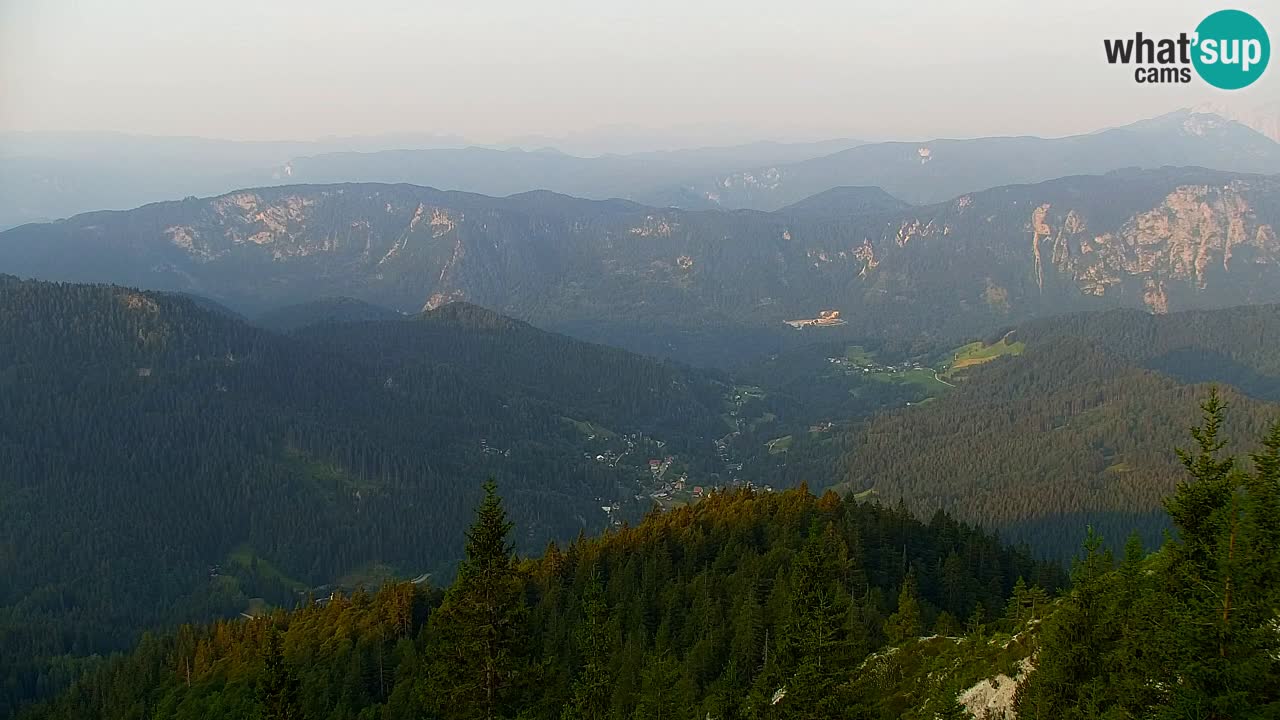 Spletna kamera Koča na Golici (1582 m) – Jesenice
