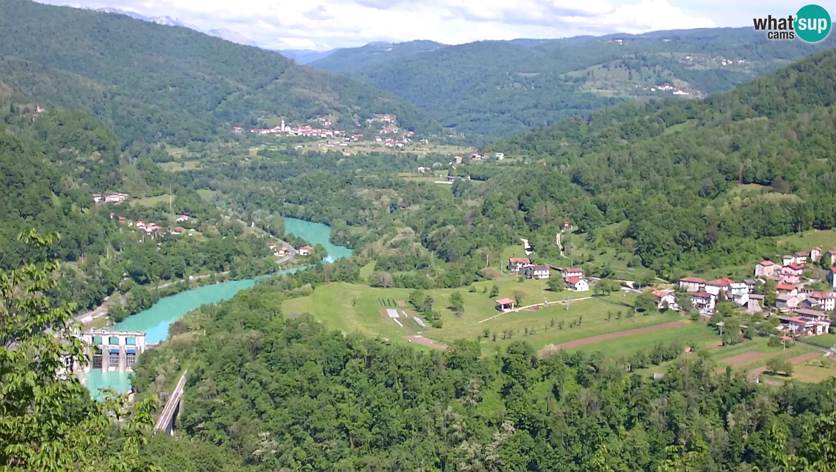 Spletna kamera Kanal ob Soči – pogled na Sočo, Ajbo, Bodrež in Ročinj