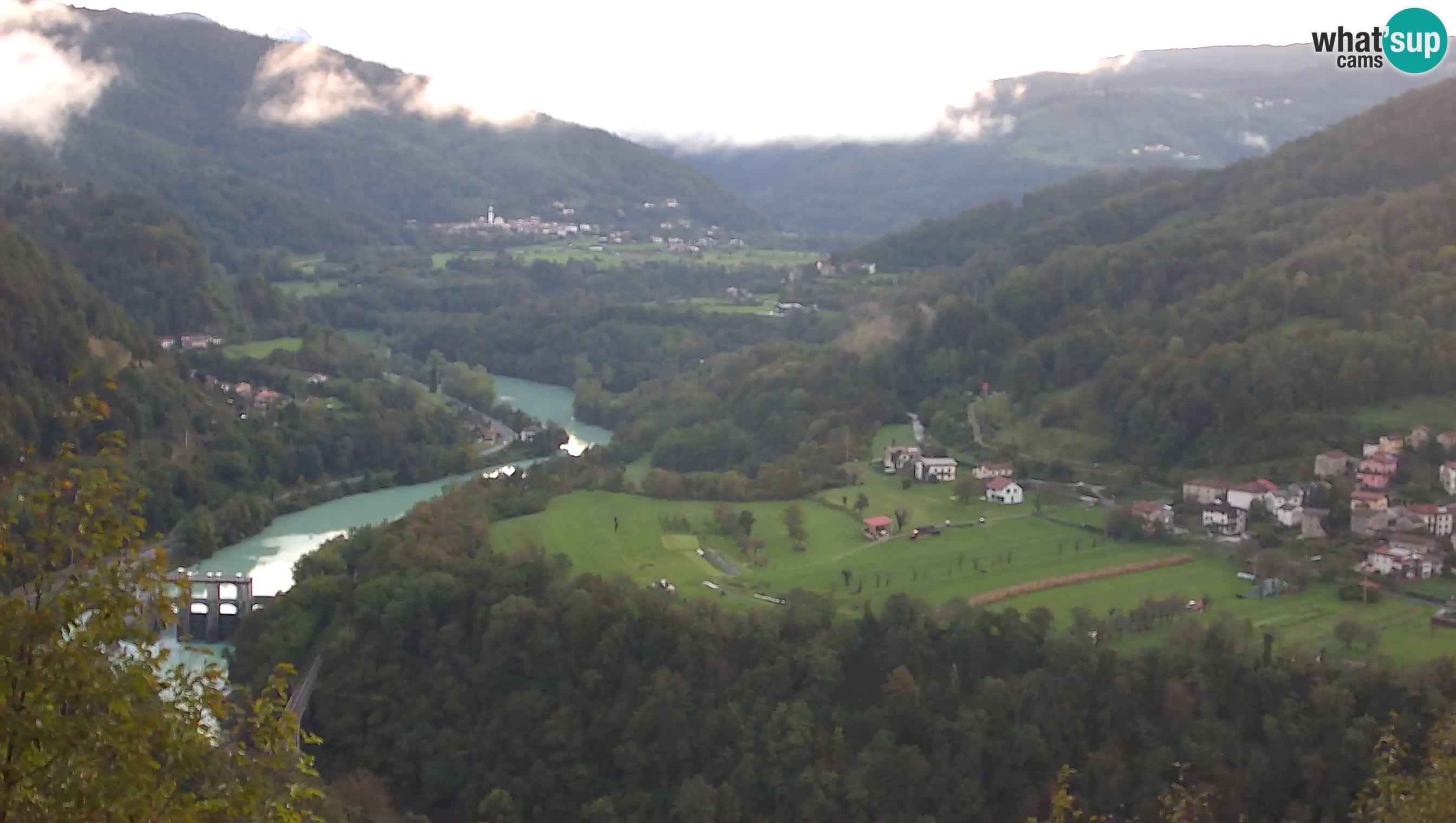 Camera en vivo Kanal ob Soči – Vue sur la rivière Soča, Ajba, Bodrež y Ročinj