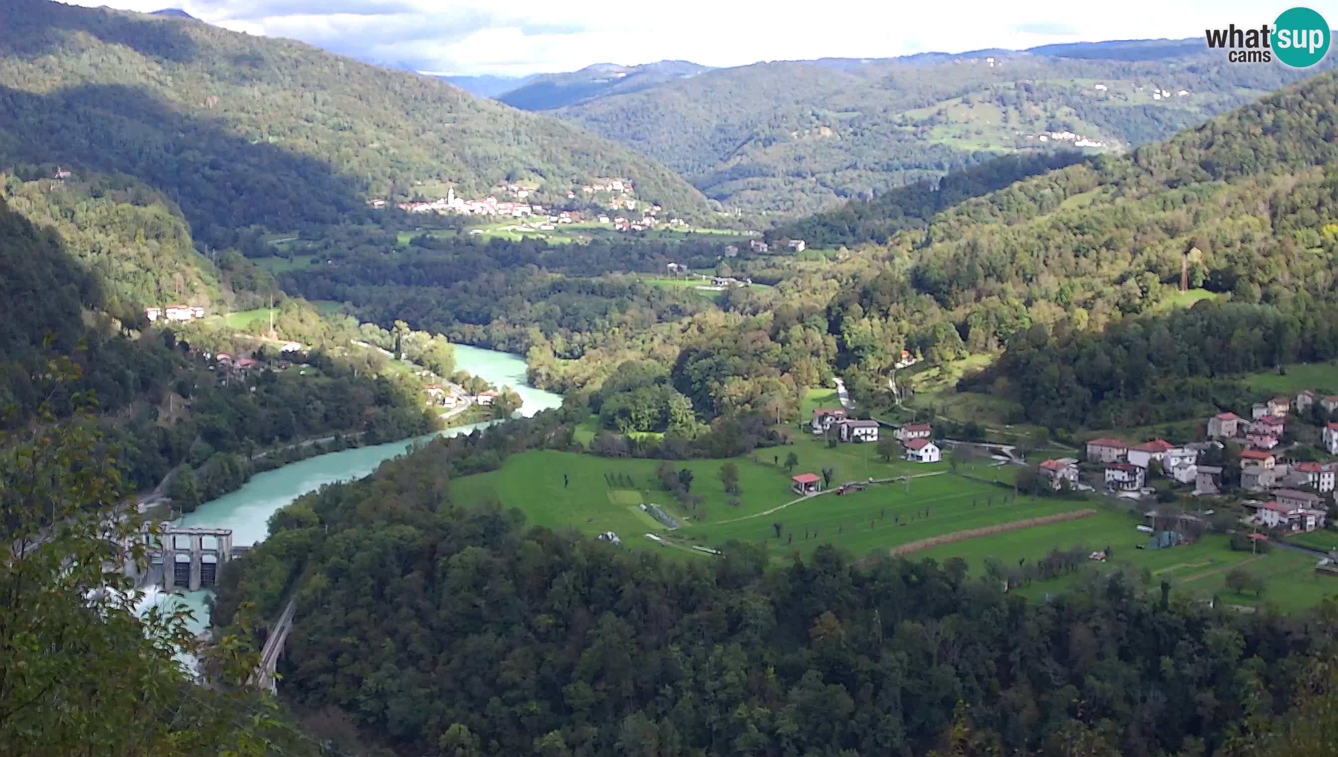 Spletna kamera Kanal ob Soči – pogled na Sočo, Ajbo, Bodrež in Ročinj