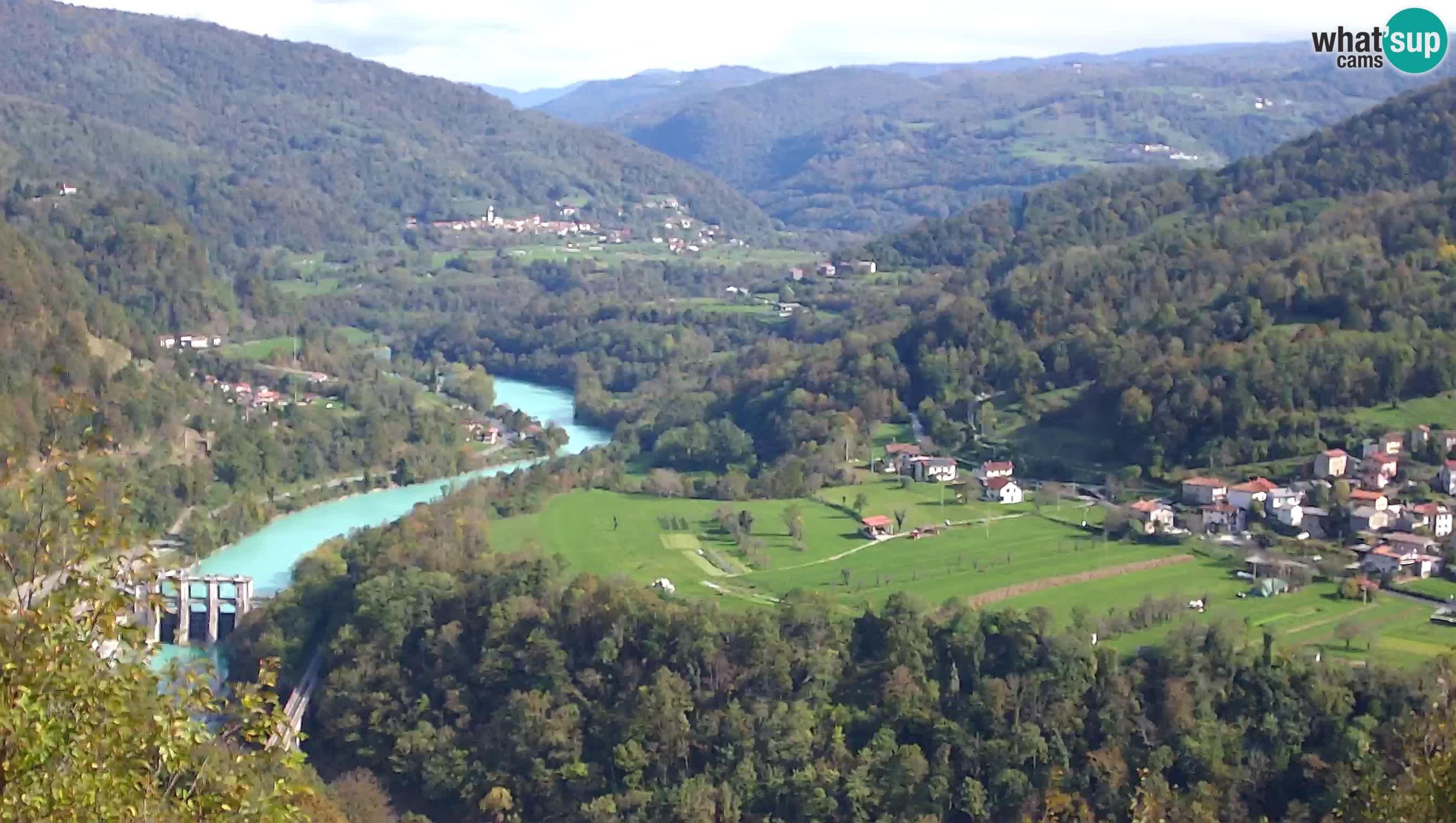 Camera en vivo Kanal ob Soči – Vue sur la rivière Soča, Ajba, Bodrež y Ročinj