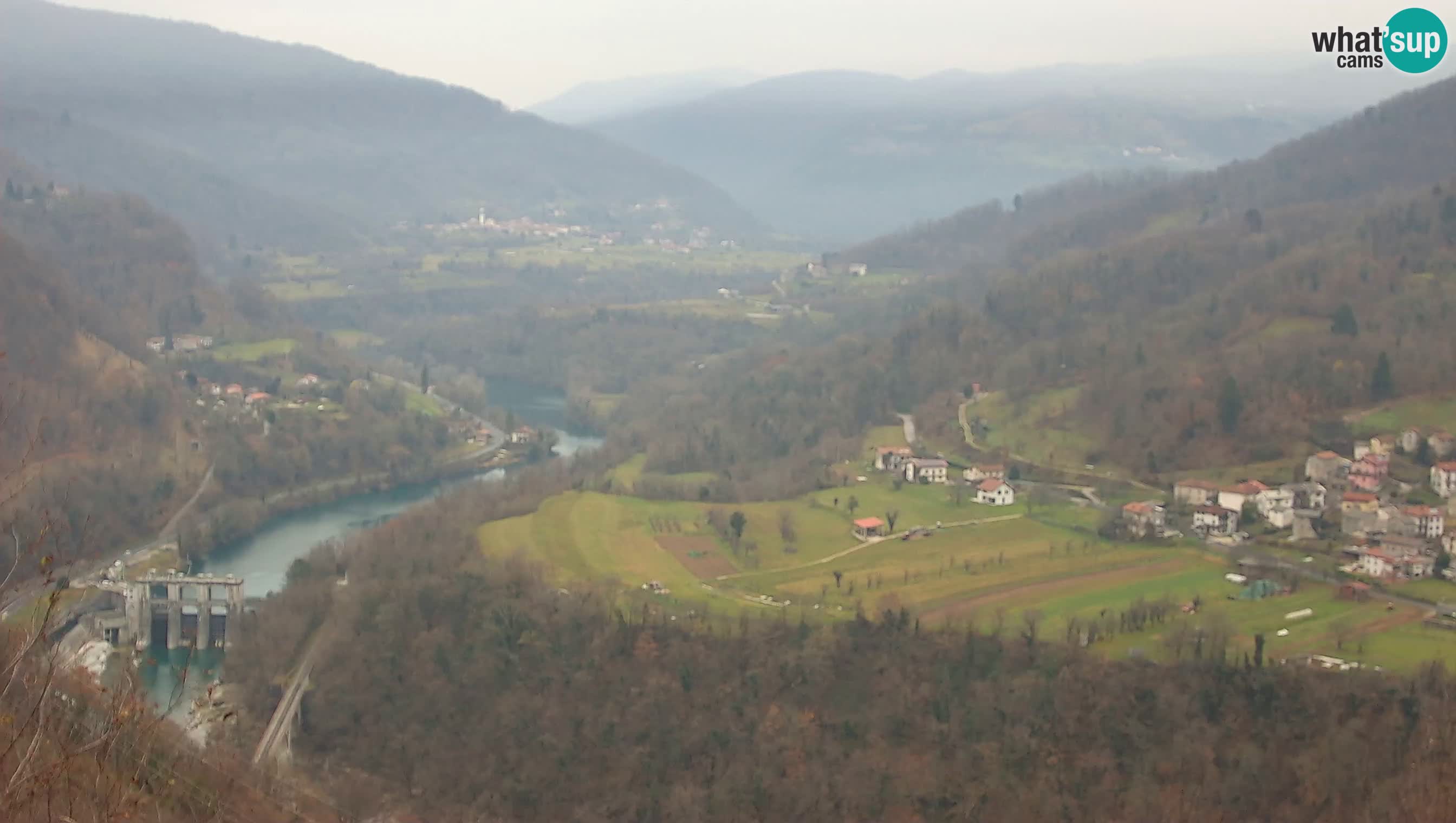 Camera en vivo Kanal ob Soči – Vue sur la rivière Soča, Ajba, Bodrež y Ročinj