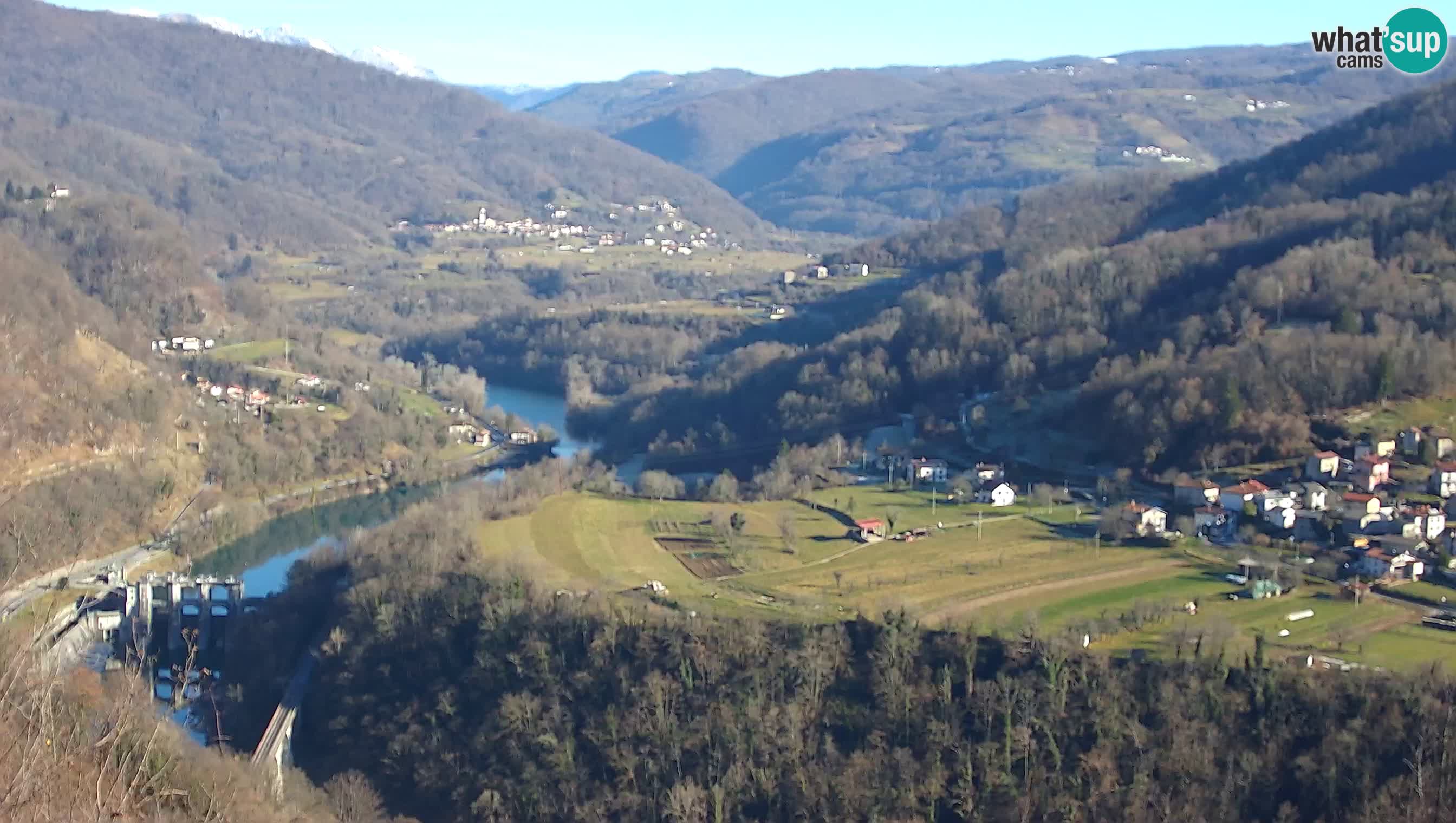 Camera en vivo Kanal ob Soči – Vue sur la rivière Soča, Ajba, Bodrež y Ročinj