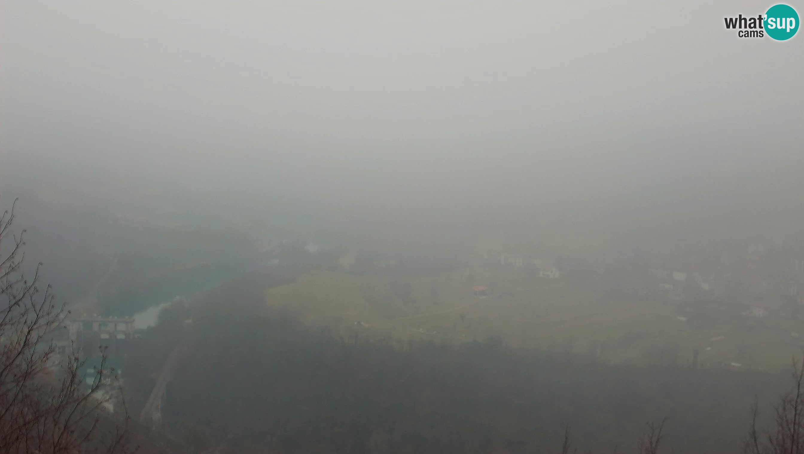 Camera en vivo Kanal ob Soči – Vue sur la rivière Soča, Ajba, Bodrež y Ročinj