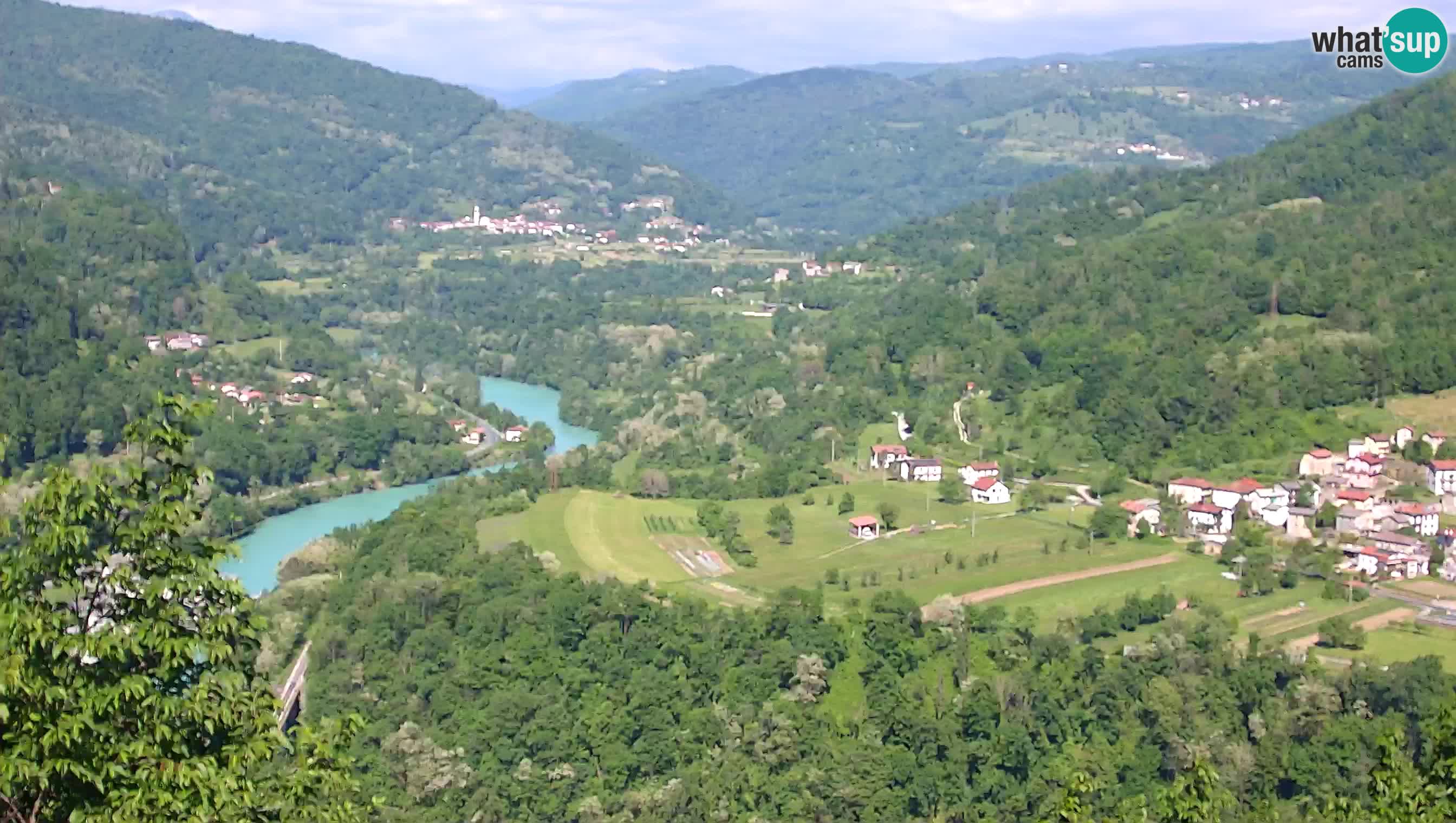 Spletna kamera Kanal ob Soči – pogled na Sočo, Ajbo, Bodrež in Ročinj