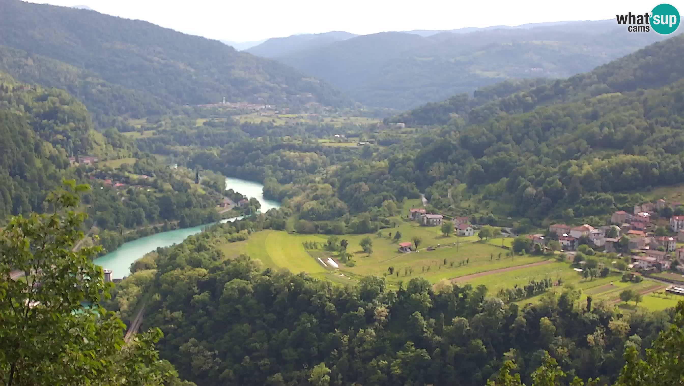 Spletna kamera Kanal ob Soči – pogled na Sočo, Ajbo, Bodrež in Ročinj