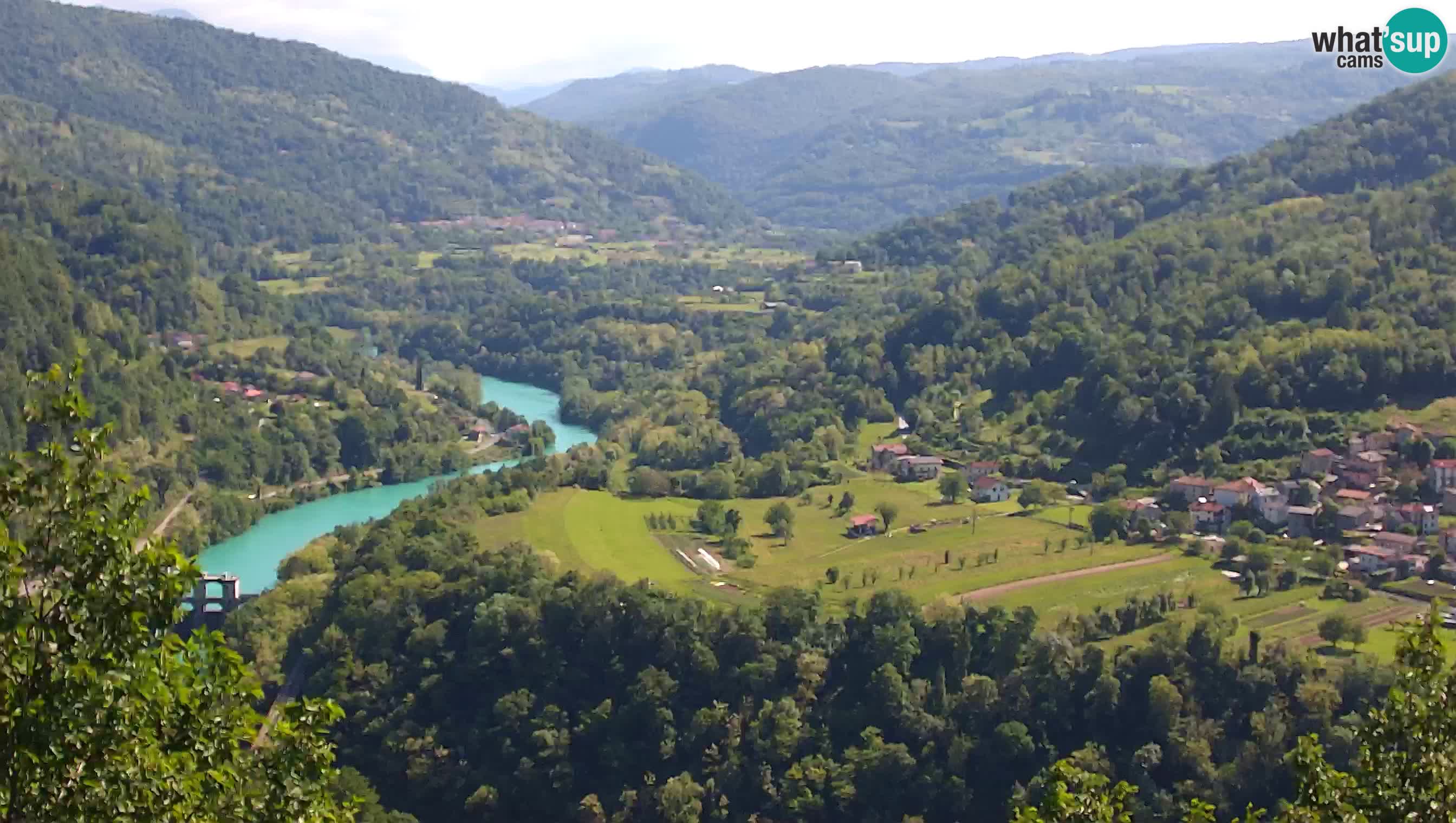 Web kamera Kanal ob Soči – Pogled na rijeku Soču, Ajbu, Bodrež i Ročinj