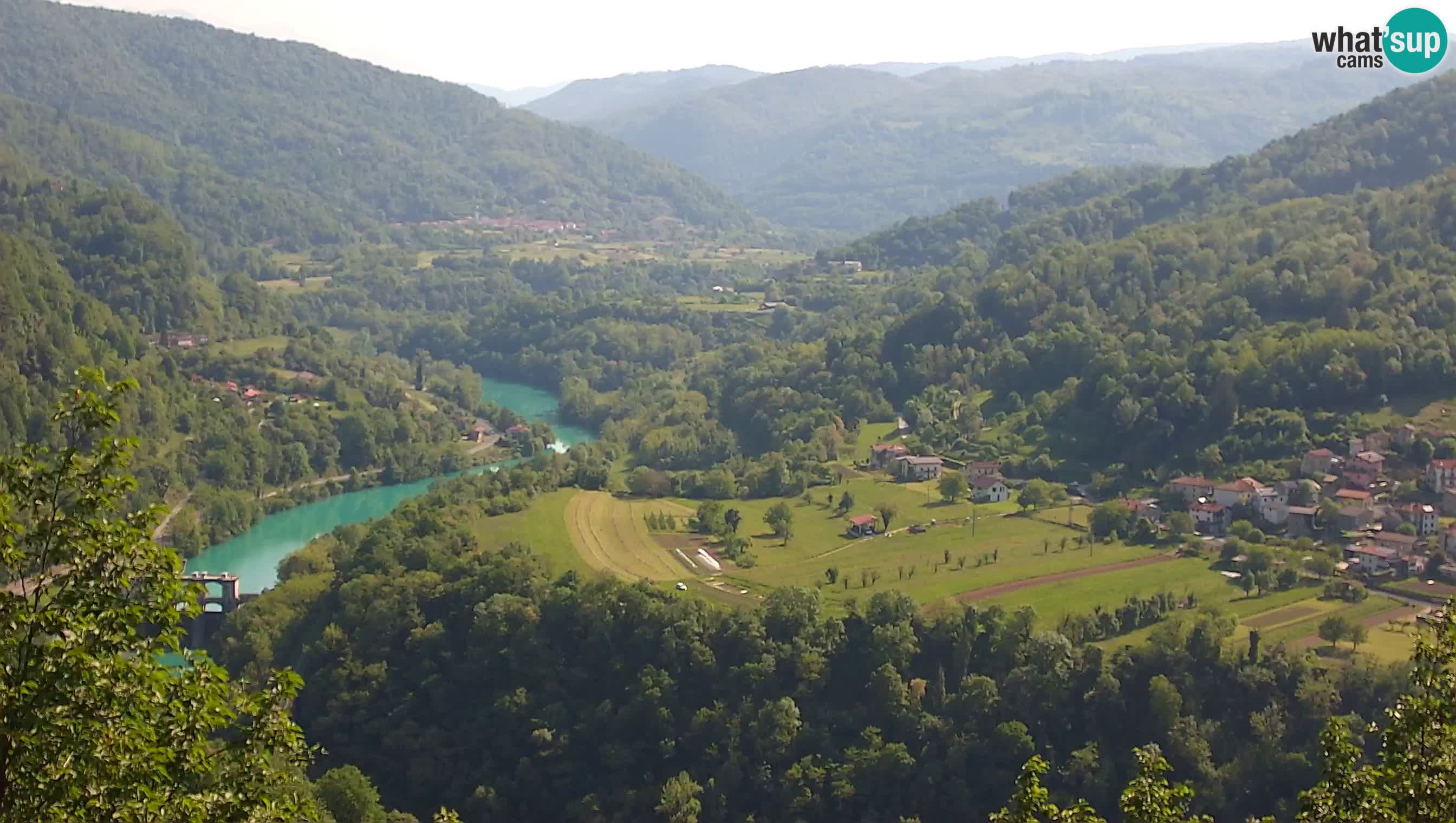 Camera en vivo Kanal ob Soči – Vue sur la rivière Soča, Ajba, Bodrež y Ročinj