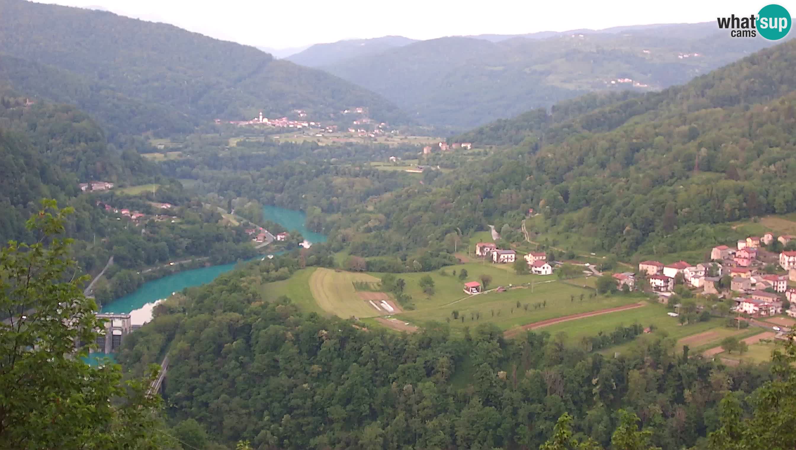 Camera en vivo Kanal ob Soči – Vue sur la rivière Soča, Ajba, Bodrež y Ročinj