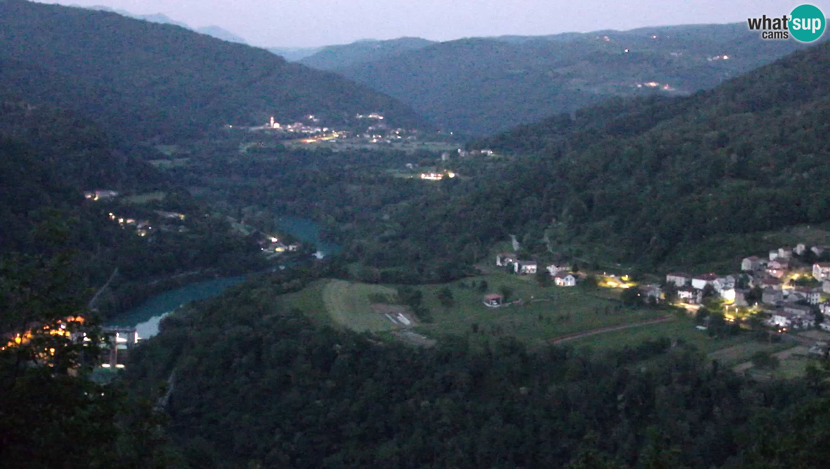 Camera en vivo Kanal ob Soči – Vue sur la rivière Soča, Ajba, Bodrež y Ročinj