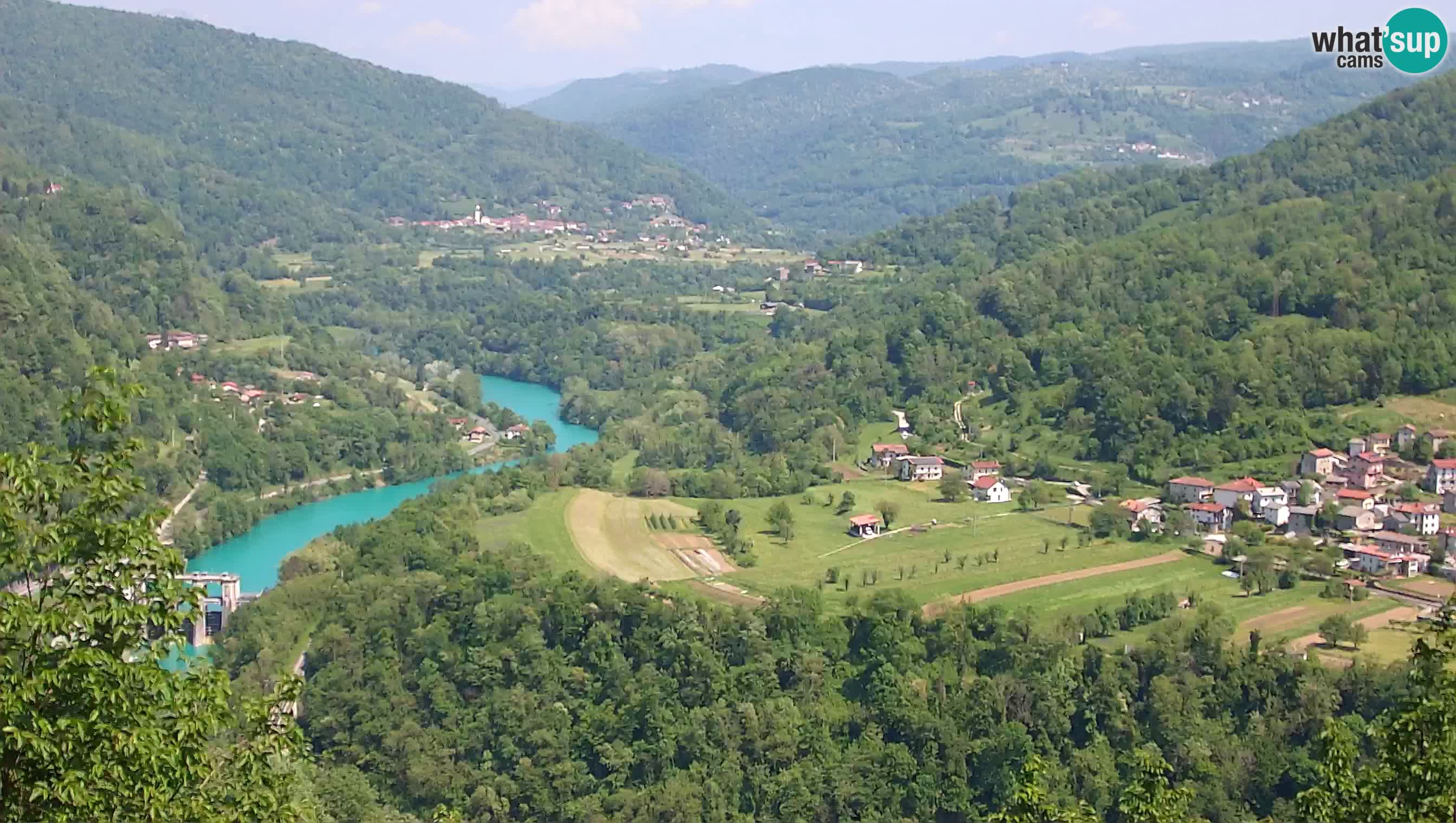 Web kamera Kanal ob Soči – Pogled na rijeku Soču, Ajbu, Bodrež i Ročinj