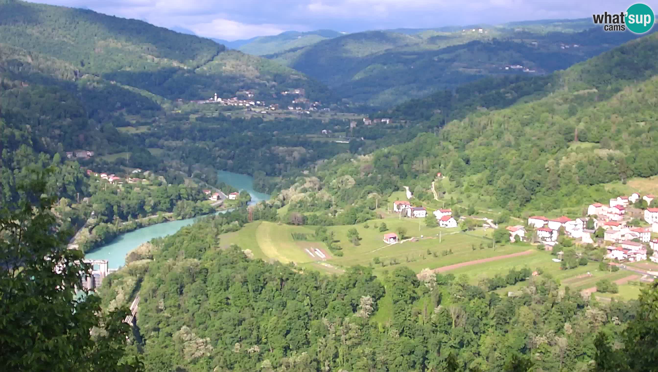 Spletna kamera Kanal ob Soči – pogled na Sočo, Ajbo, Bodrež in Ročinj