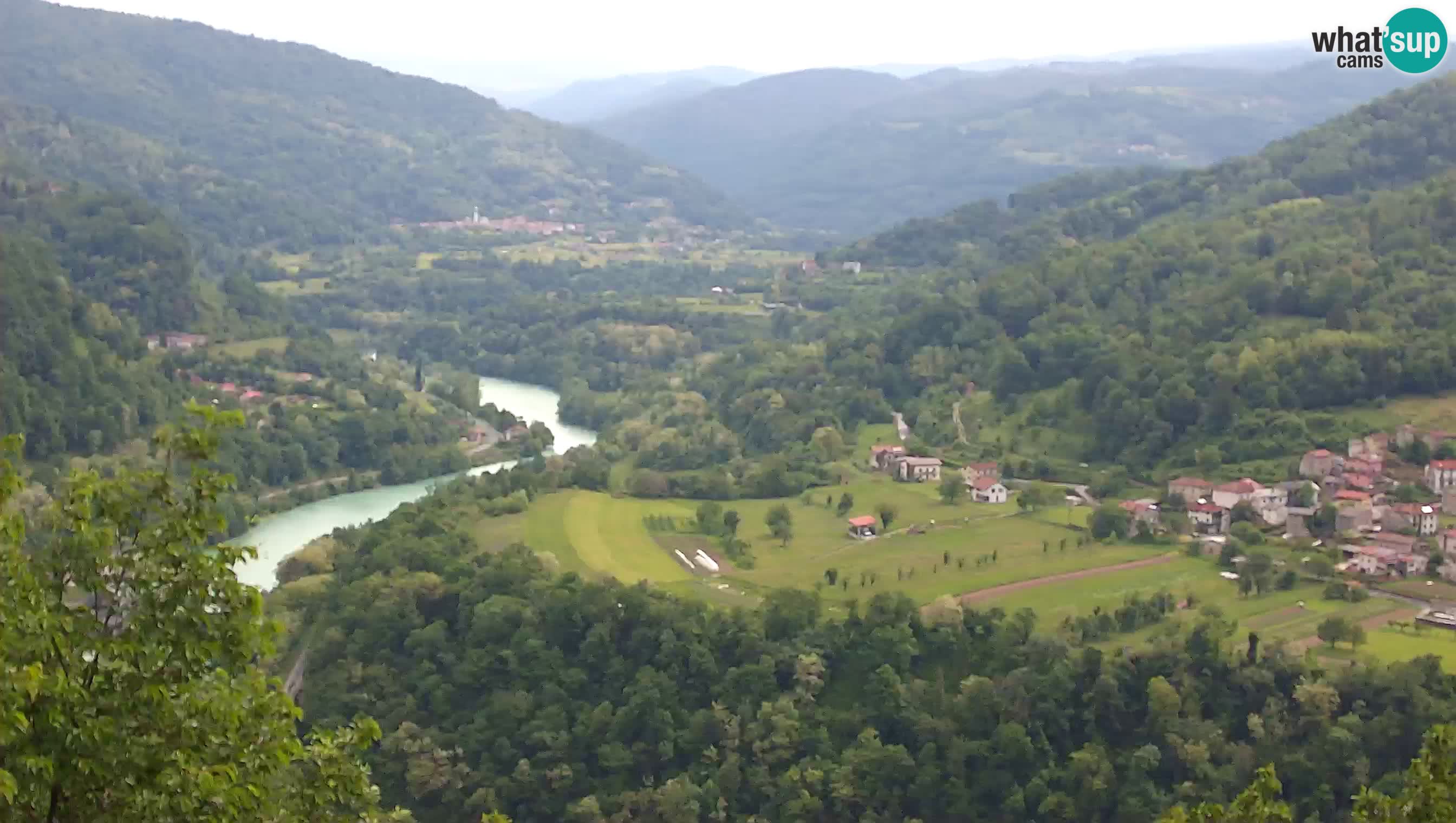 Camera en vivo Kanal ob Soči – Vue sur la rivière Soča, Ajba, Bodrež y Ročinj