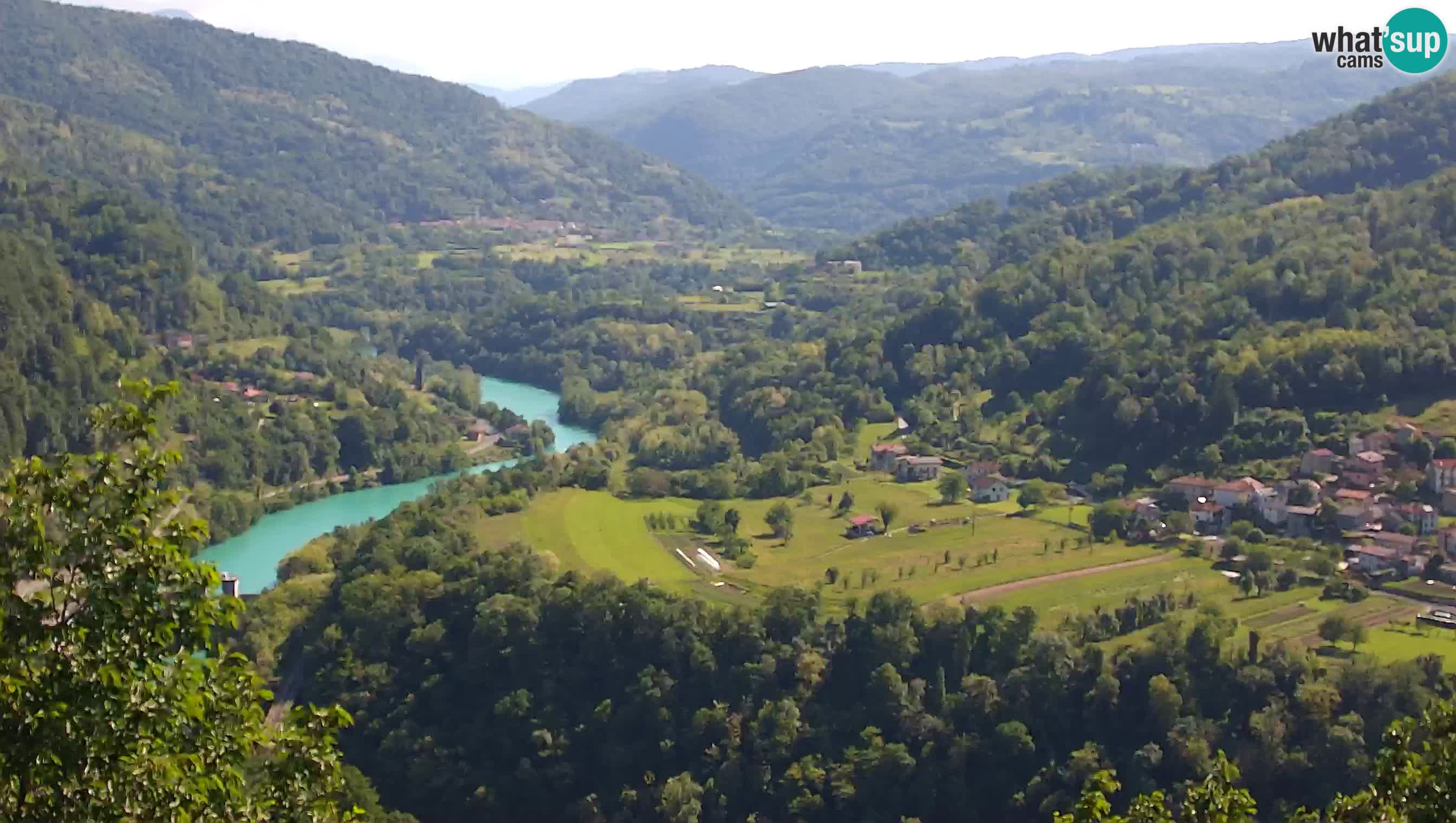 Spletna kamera Kanal ob Soči – pogled na Sočo, Ajbo, Bodrež in Ročinj