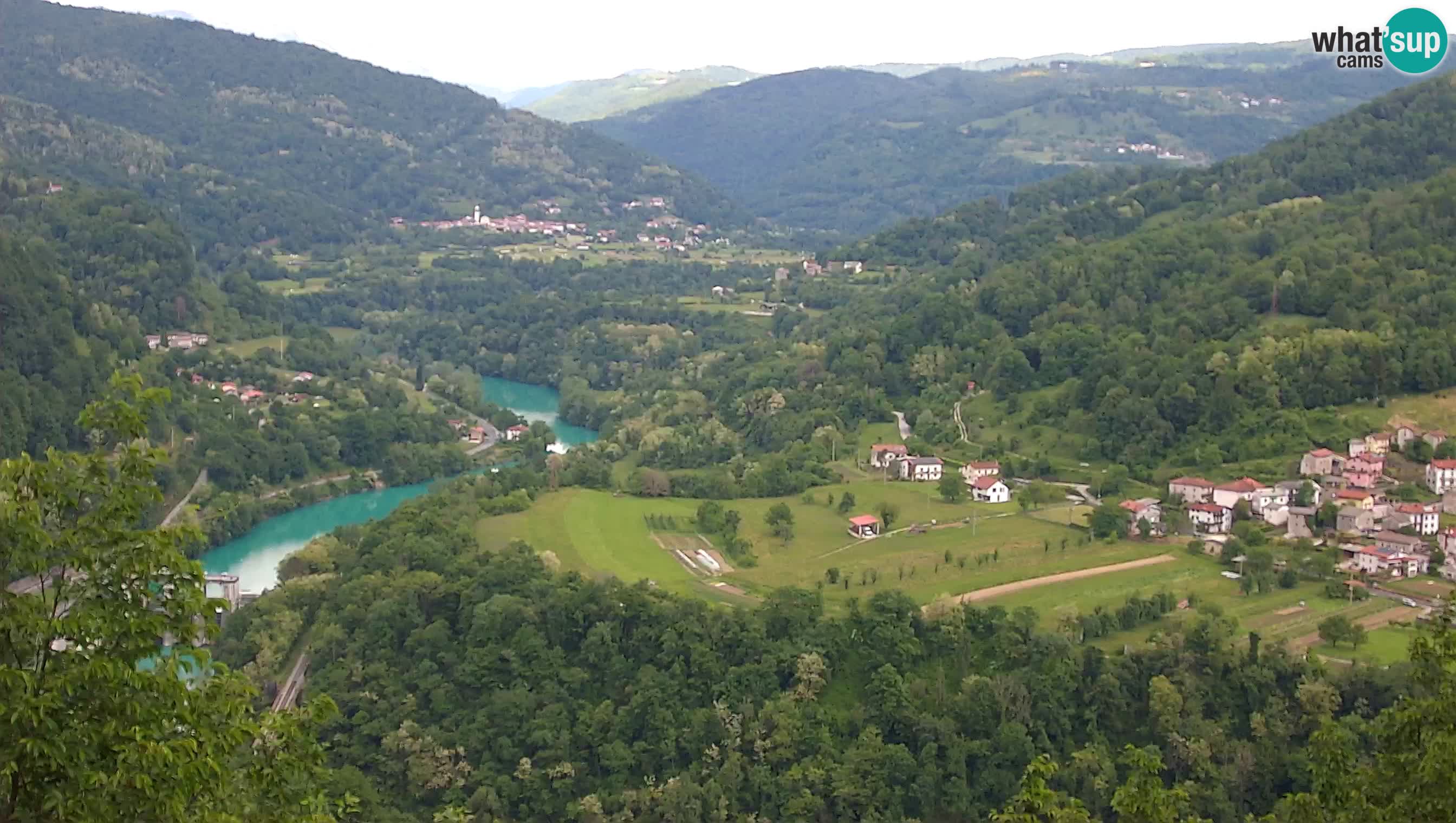Spletna kamera Kanal ob Soči – pogled na Sočo, Ajbo, Bodrež in Ročinj