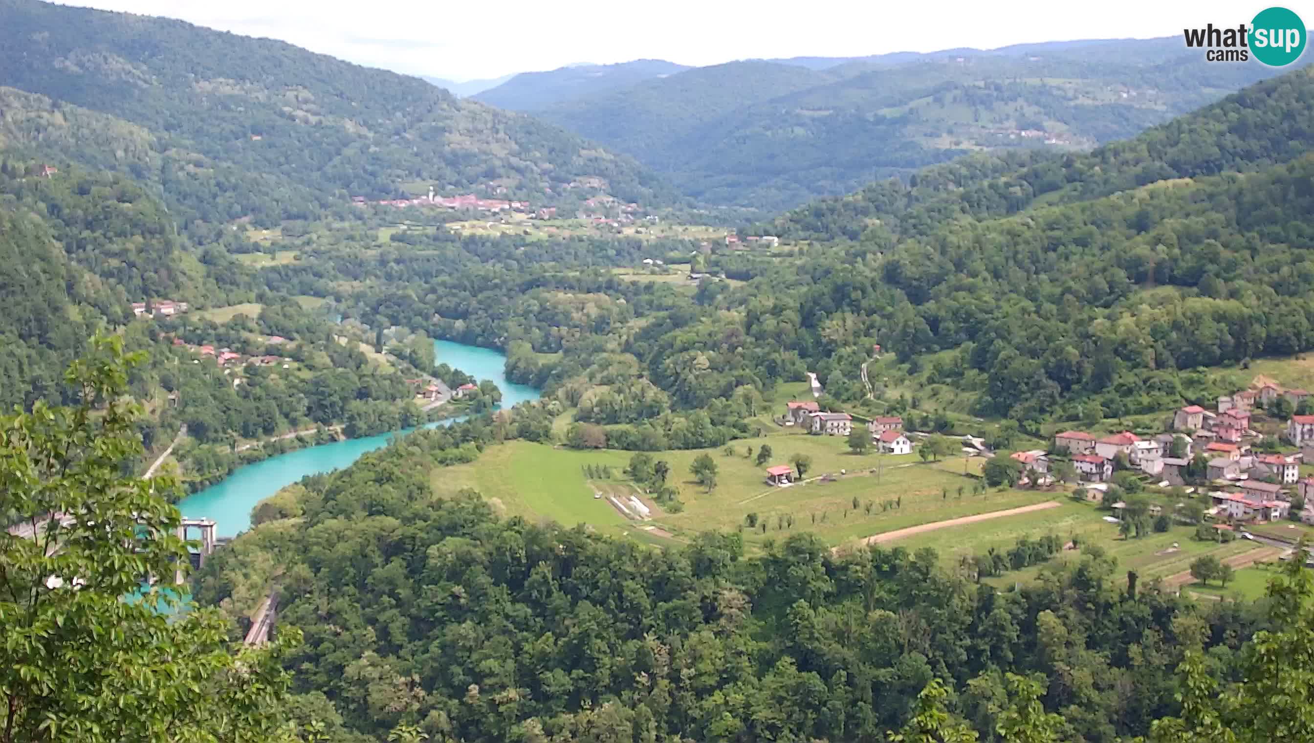 Camera en vivo Kanal ob Soči – Vue sur la rivière Soča, Ajba, Bodrež y Ročinj