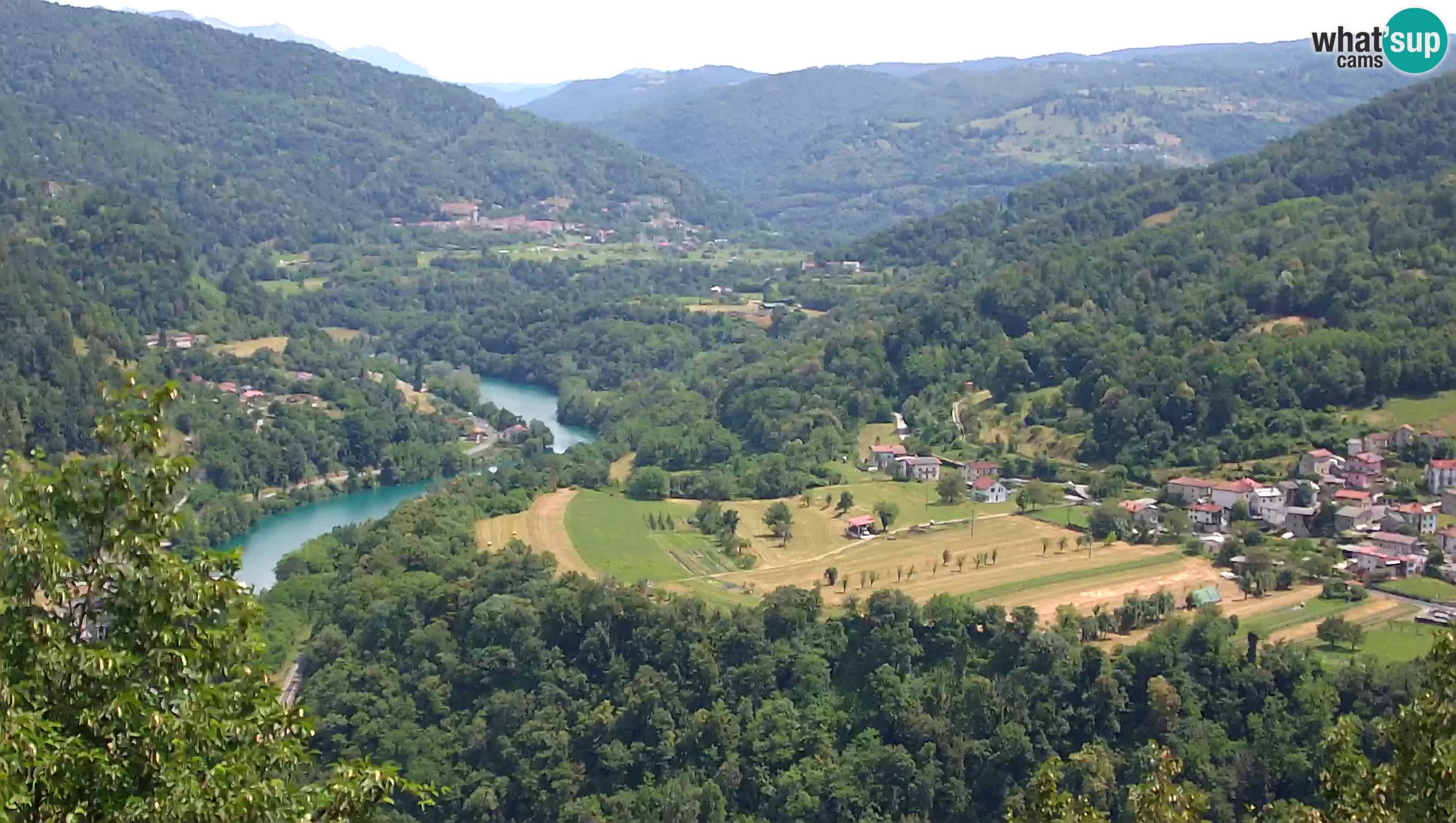 Web kamera Kanal ob Soči – Pogled na rijeku Soču, Ajbu, Bodrež i Ročinj