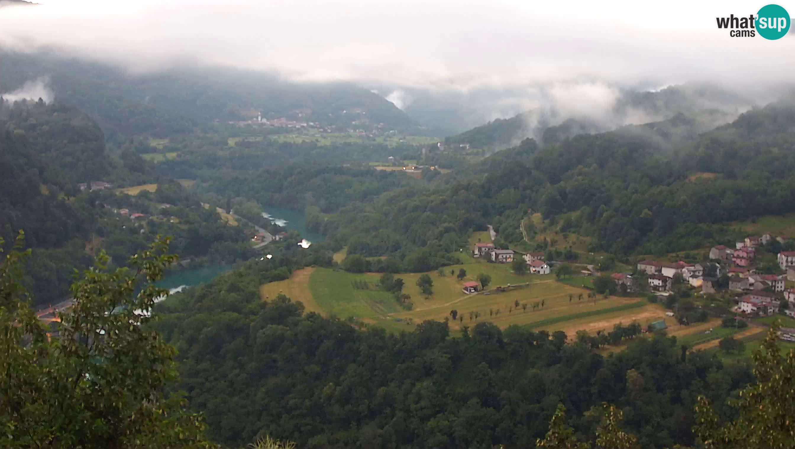 Web kamera Kanal ob Soči – Pogled na rijeku Soču, Ajbu, Bodrež i Ročinj