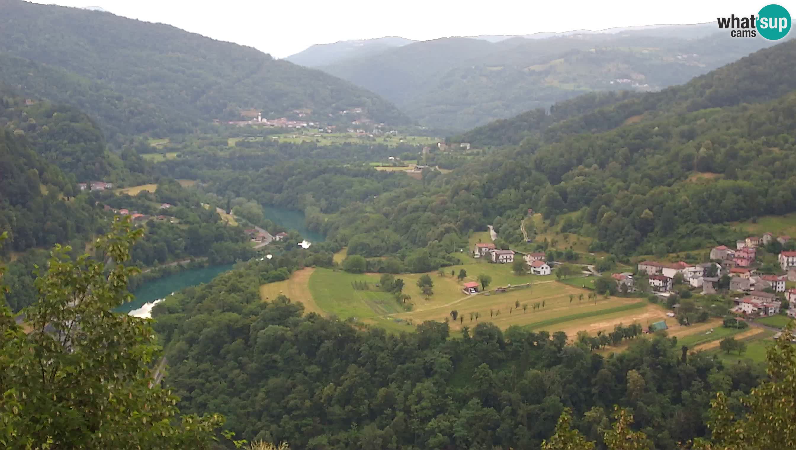 Camera en vivo Kanal ob Soči – Vue sur la rivière Soča, Ajba, Bodrež y Ročinj