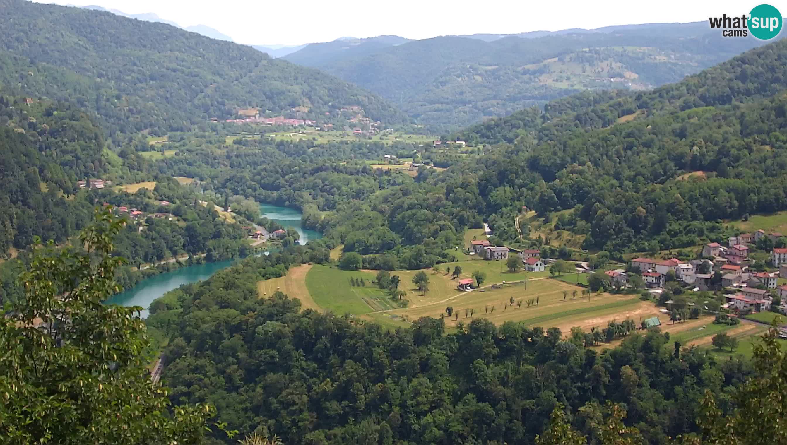 Camera en vivo Kanal ob Soči – Vue sur la rivière Soča, Ajba, Bodrež y Ročinj