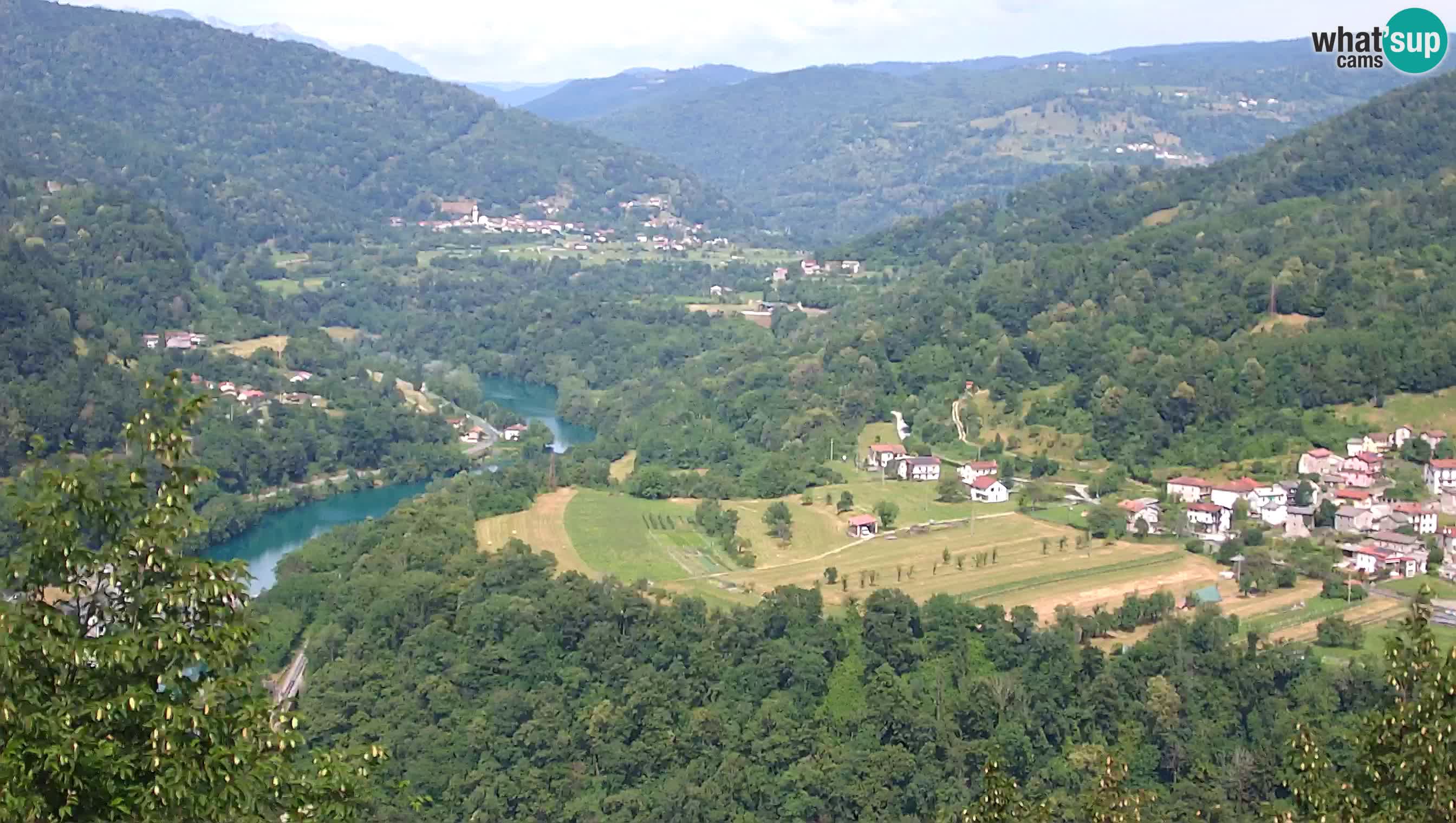 Spletna kamera Kanal ob Soči – pogled na Sočo, Ajbo, Bodrež in Ročinj